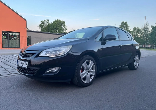 Opel Astra cena 22300 przebieg: 189300, rok produkcji 2010 z Chojnice małe 379